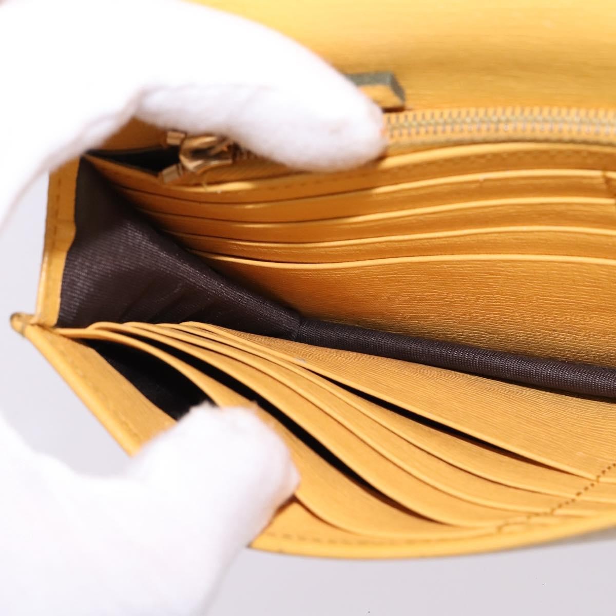 Gucci Betty Chain Wallet Leather Yellow Leather Clutche & Pouche Bag (Pre-Owned)