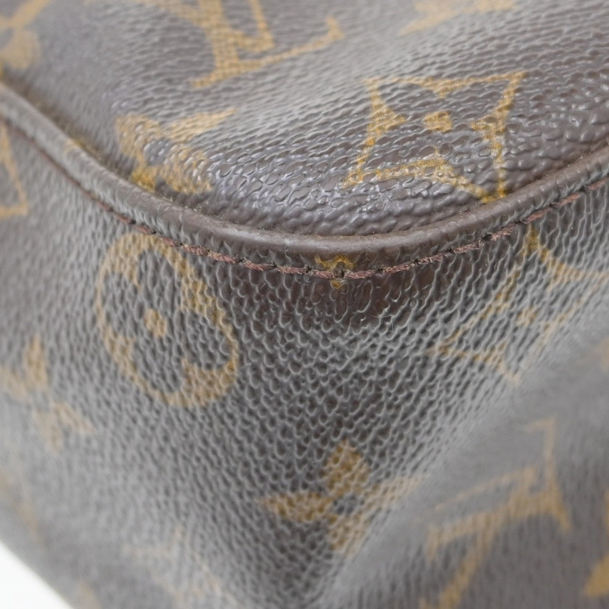 Louis Vuitton Monogram Looping Handbag Monogram Canvas Brown Canvas Shoulder Bag Bag (Pre-Owned)