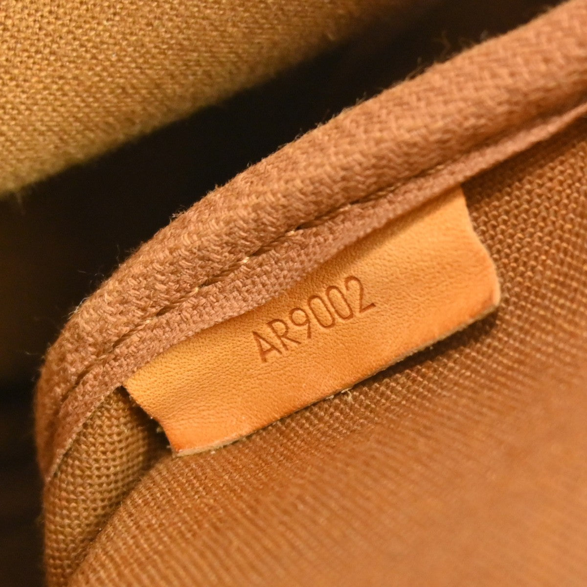 Louis Vuitton Saumur Handbag Monogram Canvas Brown Canvas Shoulder Bag Bag (Pre-Owned)