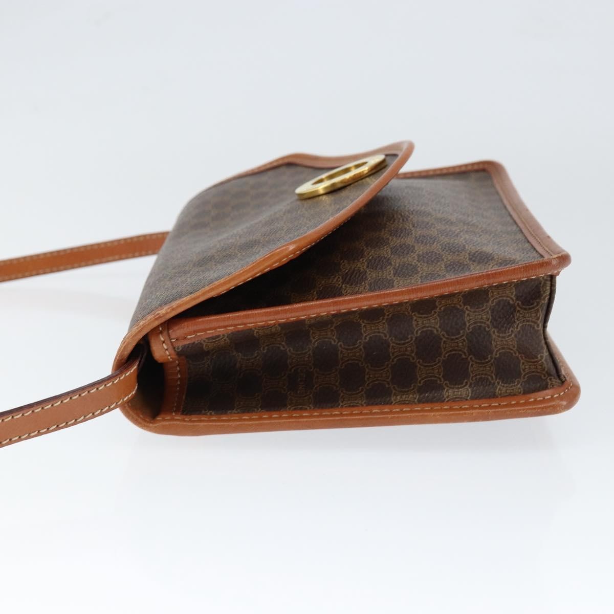 Celine Vintage Macadam Circle Logo Shoulder Bag Canvas And Leather Brown Canvas Shoulder Bag Bag (Pre-Owned)