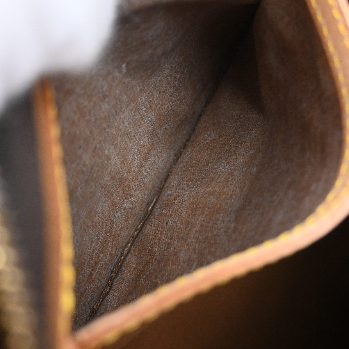 Louis Vuitton Speedy Handbag Monogram Canvas Brown Canvas Handbag (Pre-Owned)