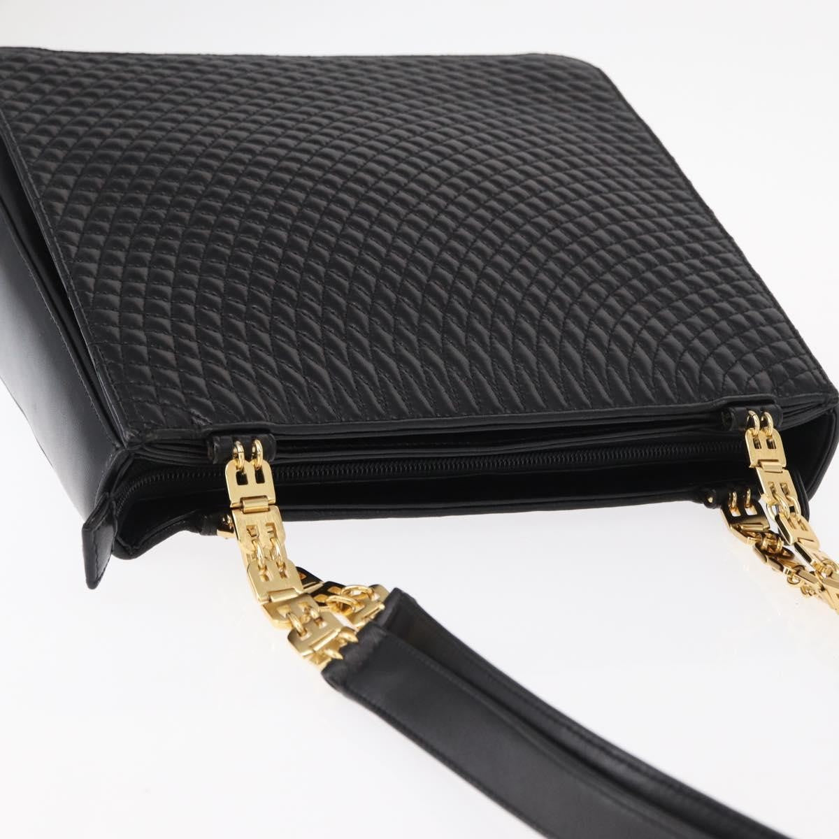 Bally Vintage Shoulder Bag Quilted Leather Black Leather Shoulder Bag Bag (Pre-Owned)