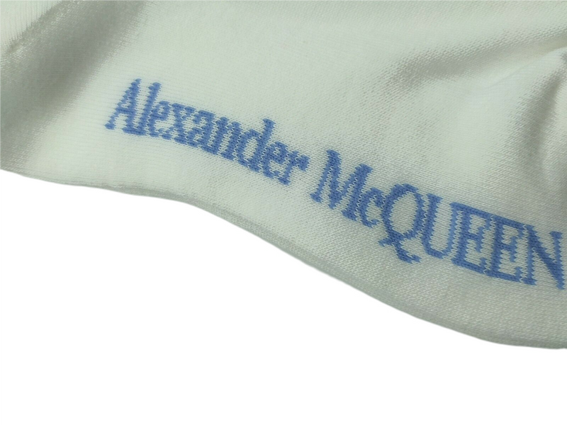 Alexander McQueen Women's White Mid-Calf Skull Sport Socks S 584617 9069