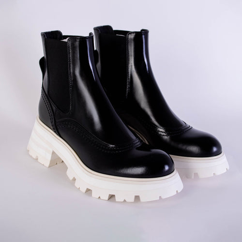 Alexander McQueen Black Leather White Sole Chelsea Women's Boots
