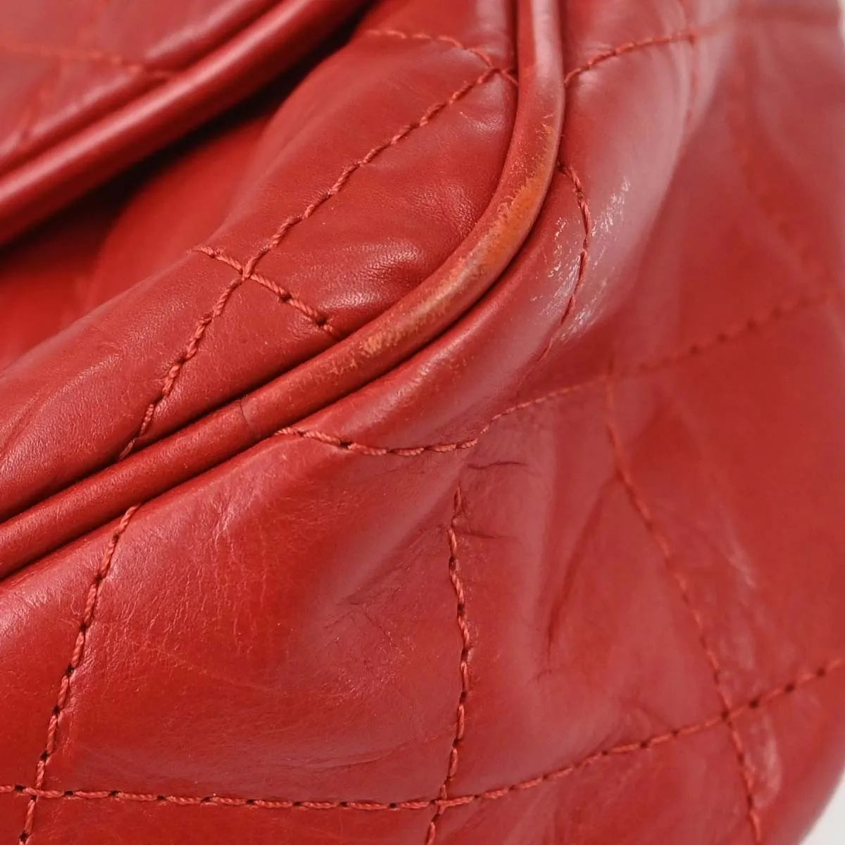 Chanel Casual Rock Airlines Flap Quilted Crumpled Calfskin Red Calfskin Shoulder Bag Bag (Pre-Owned)