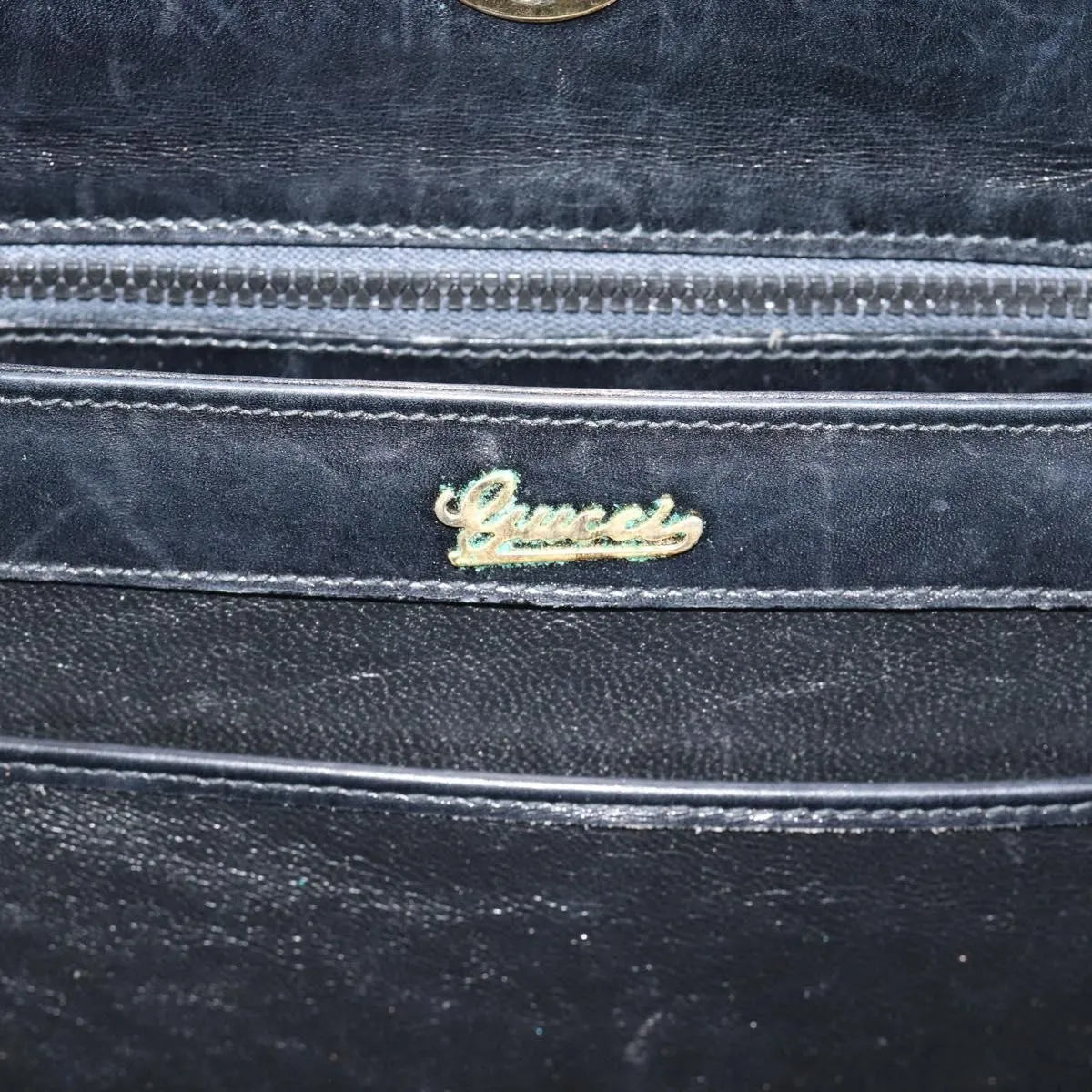 Gucci Vintage Convertible Box Leather Black Leather Handbag (Pre-Owned)