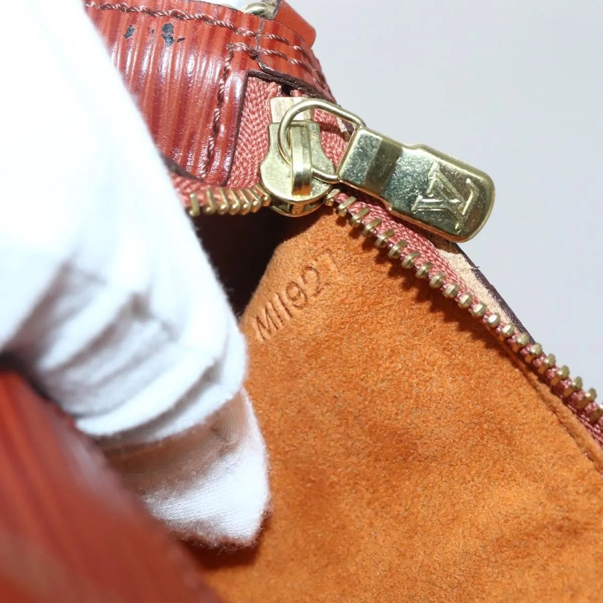 Louis Vuitton Soufflot Pochette Epi Leather Brown Leather Clutche & Pouche Bag (Pre-Owned)