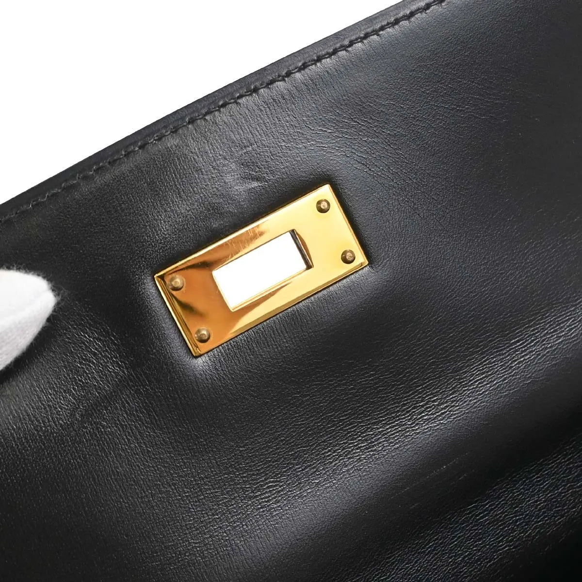 Hermes Kelly Handbag Black Box Calf With Gold Hardware Black Leather Handbag (Pre-Owned)