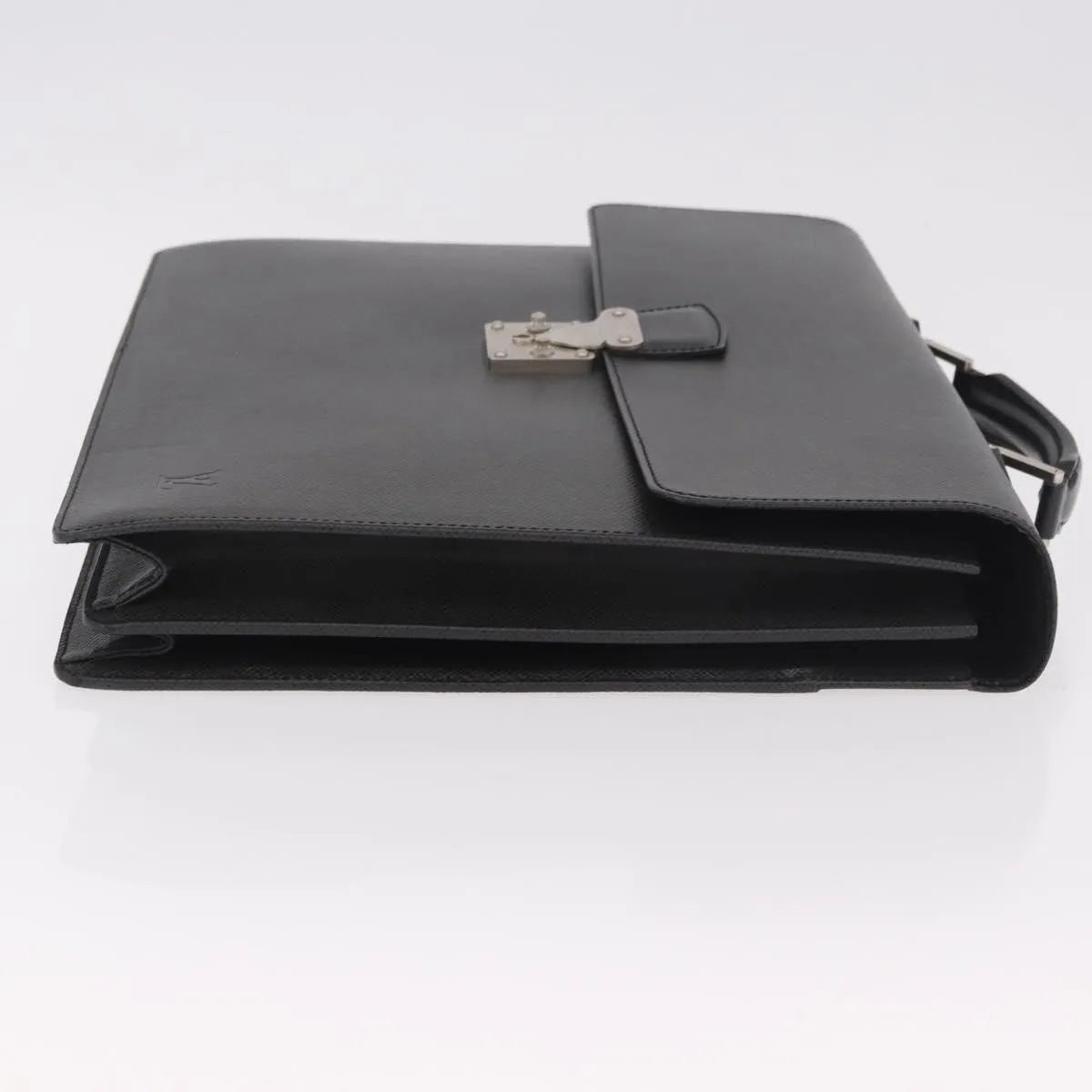 Louis Vuitton Serviette Moskova Taiga Leather Black Leather Briefcase Bag (Pre-Owned)