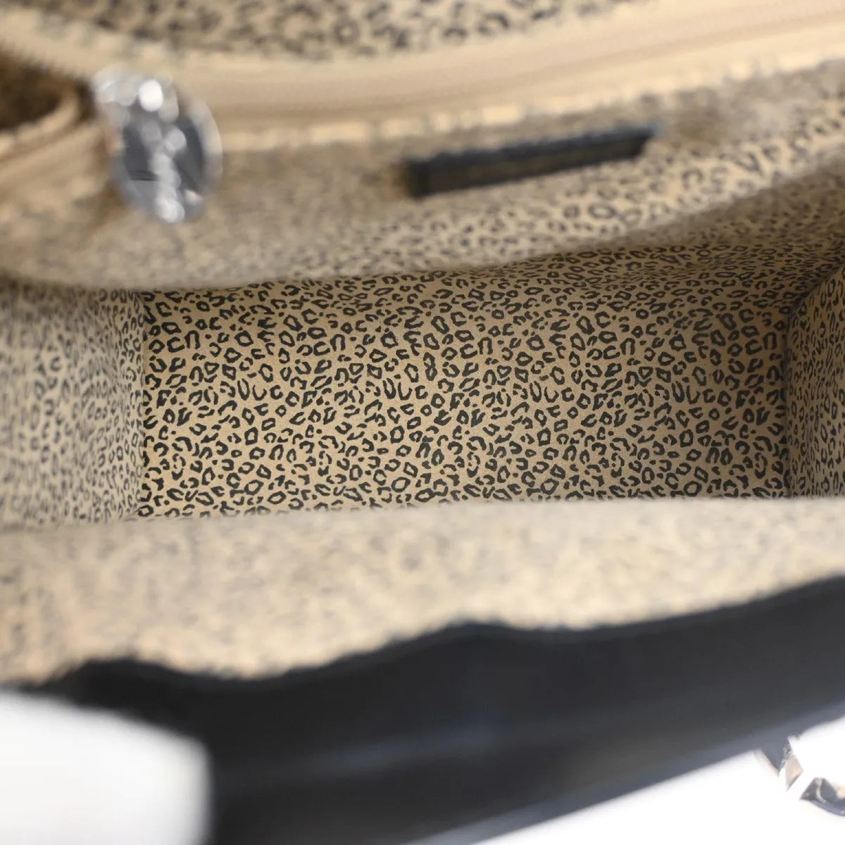 Cartier Panthère Leather Black Leather Handbag (Pre-Owned)