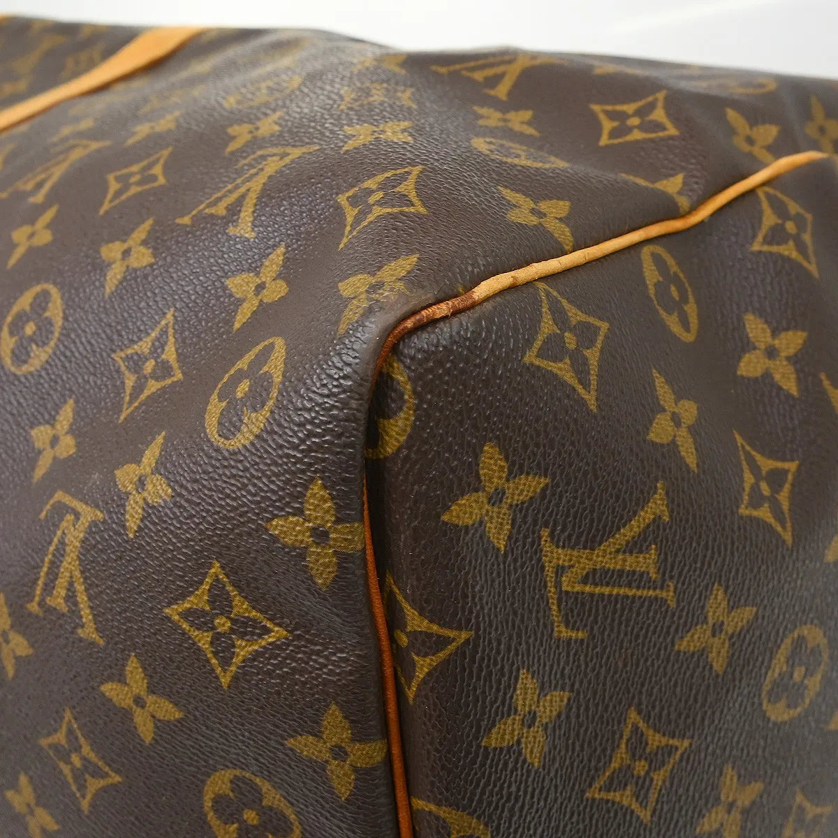Louis Vuitton Keepall Bag Monogram Canvas Brown Canvas Travel Bag Bag (Pre-Owned)
