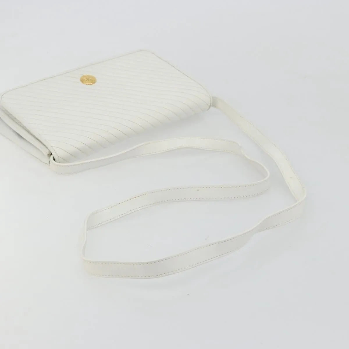 Celine Vintage Flap Quilted Leather White Leather Shoulder Bag Bag (Pre-Owned)