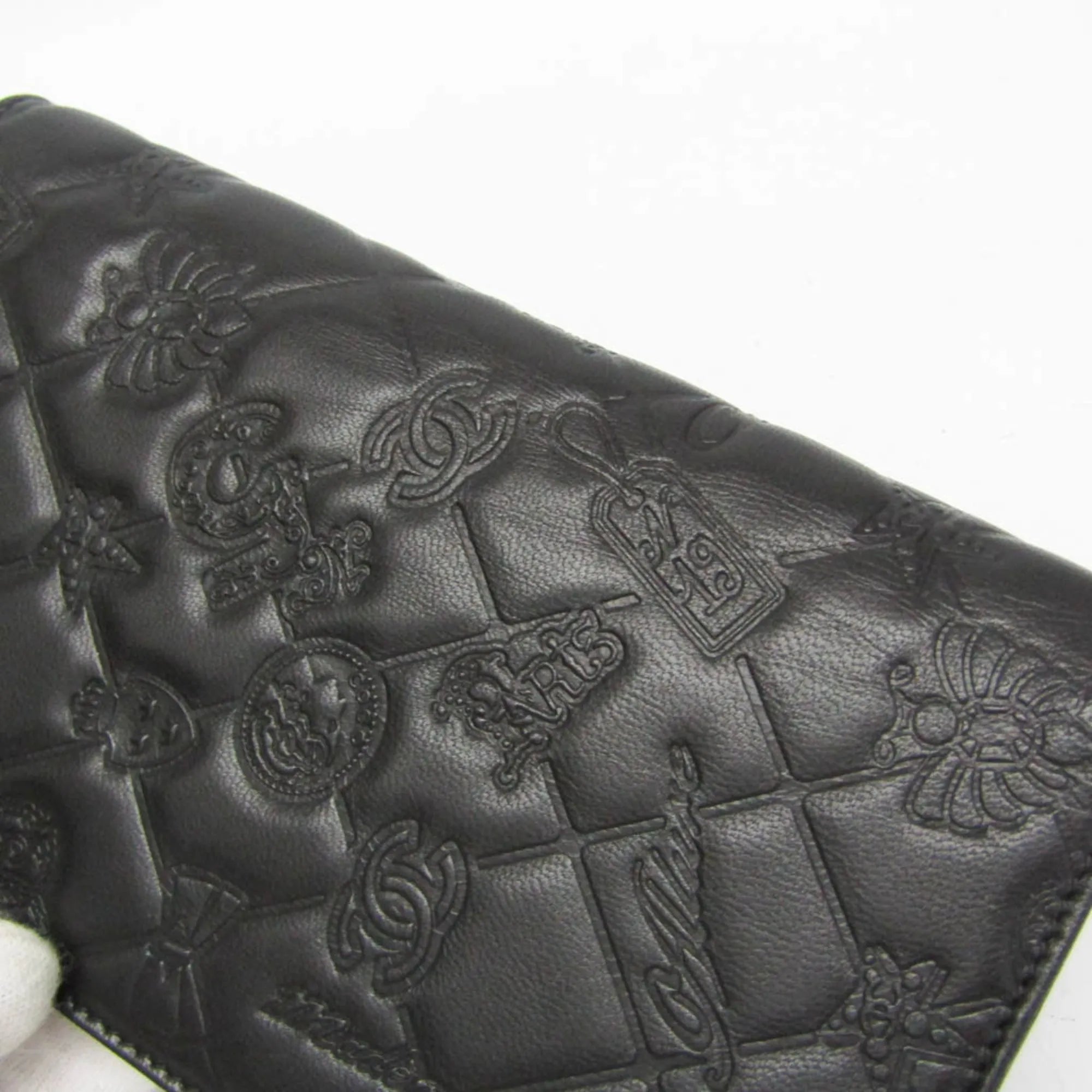 Chanel Lucky Symbols Yen Wallet Embossed Quilted Leather Black Leather Wallets Accessory (Pre-Owned)