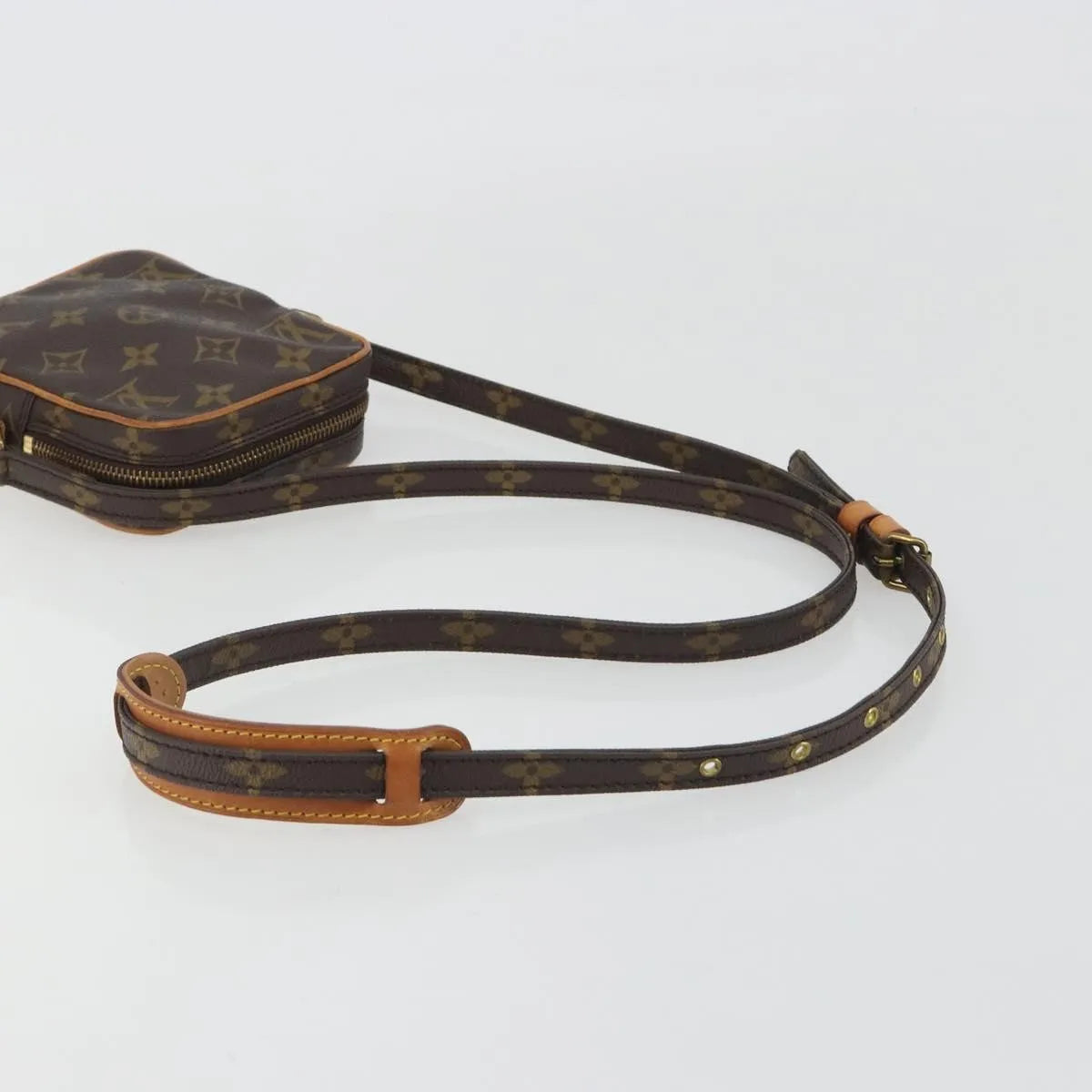 Louis Vuitton Danube Monogram Brown Canvas Shoulder Bag Bag (Pre-Owned)