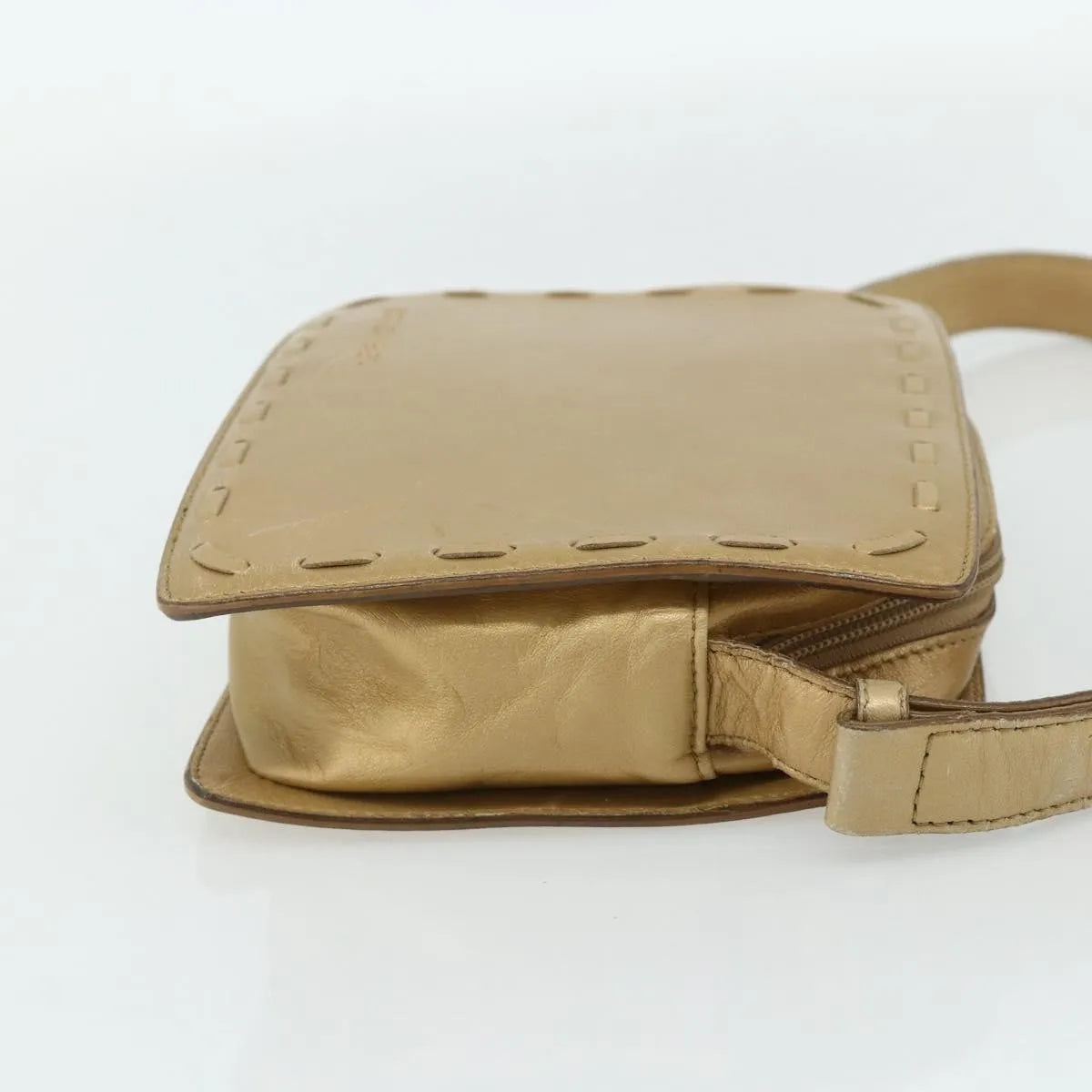 Bottega Veneta Vintage Leather Gold Leather Shoulder Bag Bag (Pre-Owned)