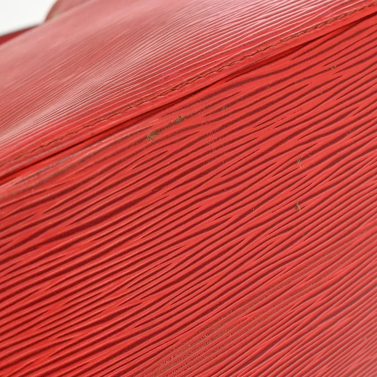 Louis Vuitton Petit Noe Epi Leather Red Leather Shoulder Bag Bag (Pre-Owned)