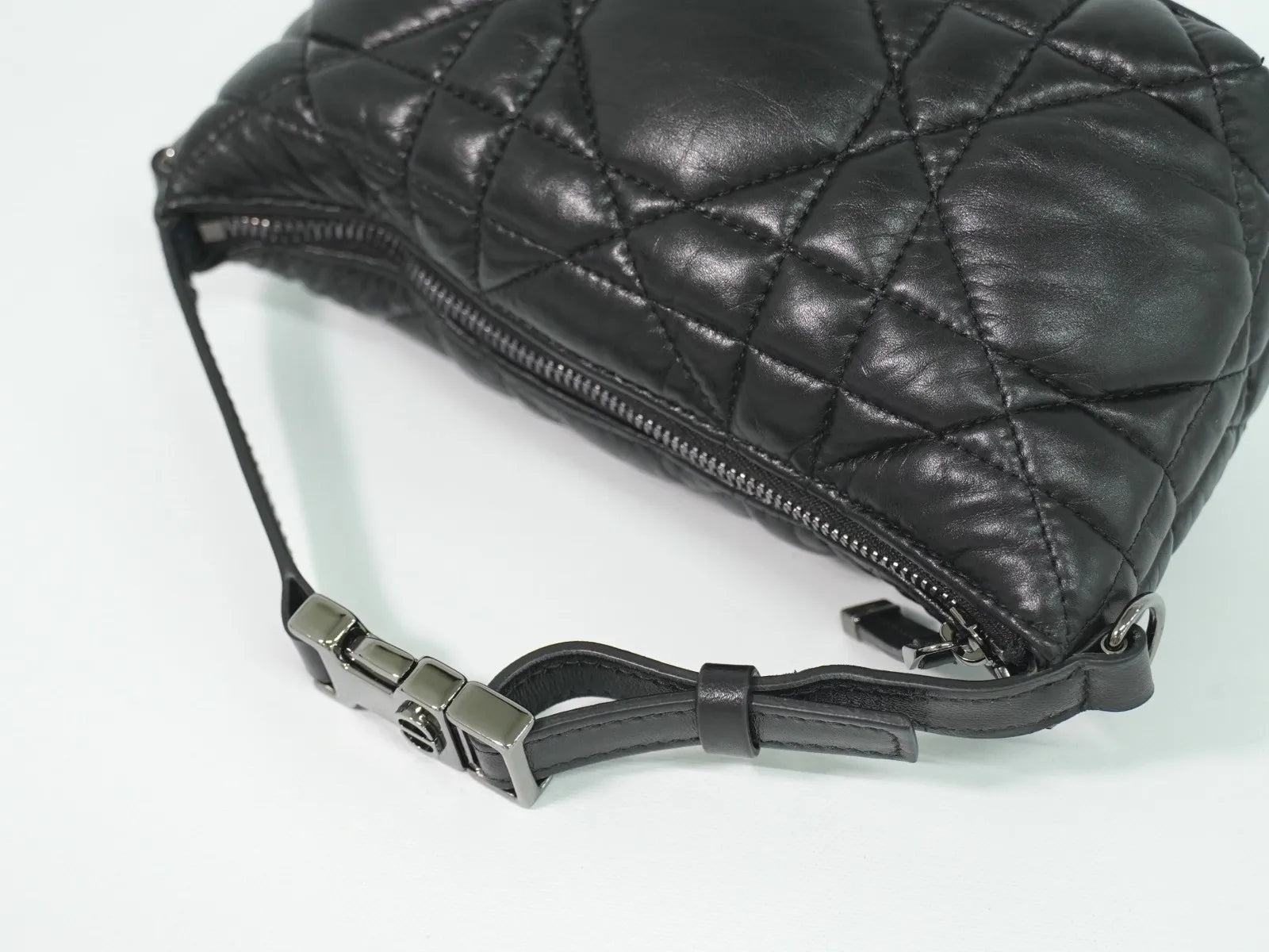 Christian Dior Diortravel Nomad Macrocannage Quilt Calfskin Black Leather Clutche & Pouche Bag (Pre-Owned)