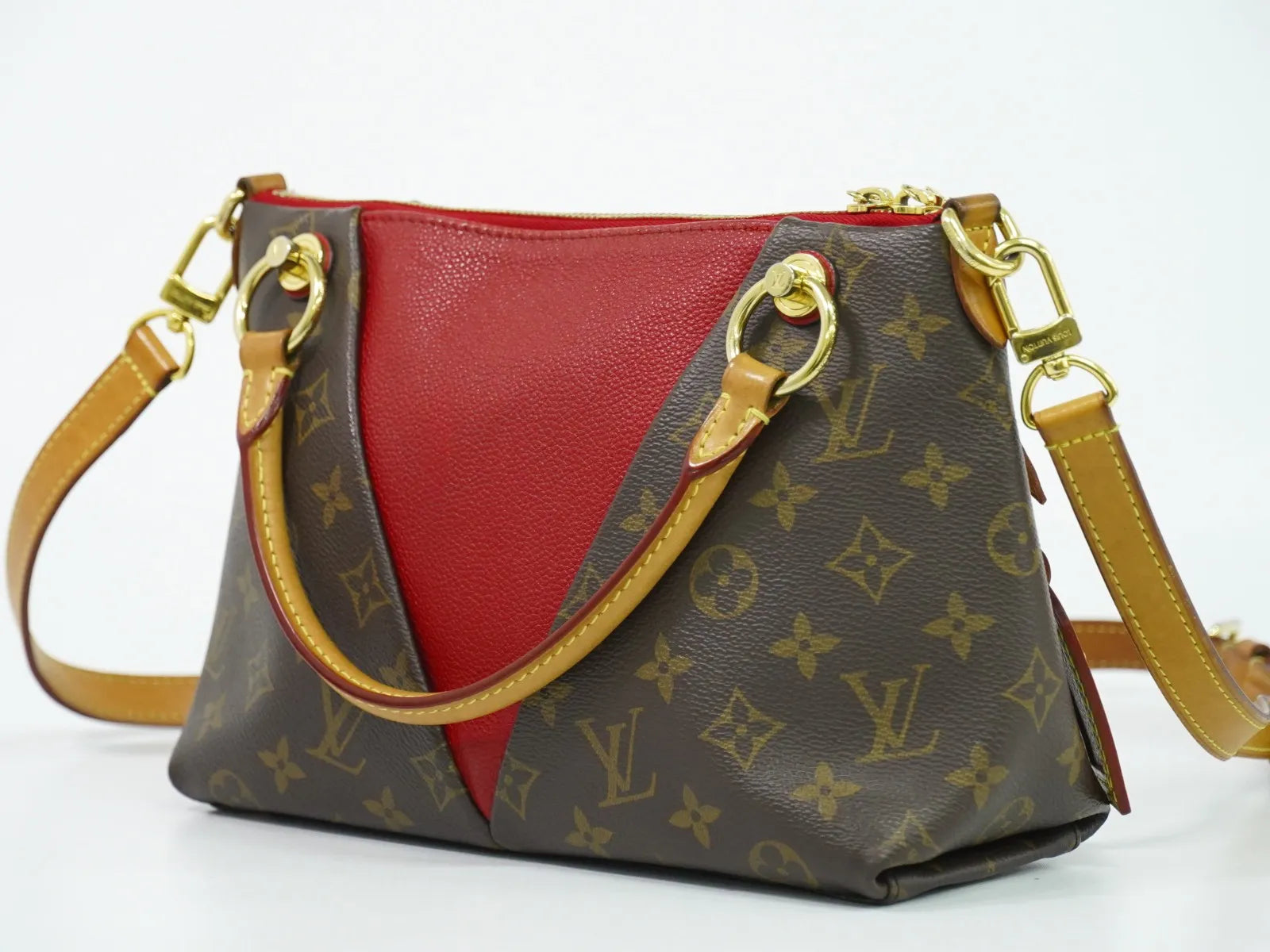 Louis Vuitton V Tote Monogram Canvas And Leather Brown Canvas Handbag (Pre-Owned)