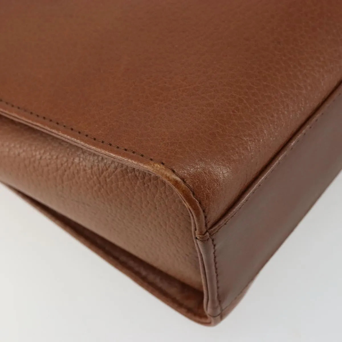 Burberry Vintage Flap Leather Beige Leather Shoulder Bag Bag (Pre-Owned)