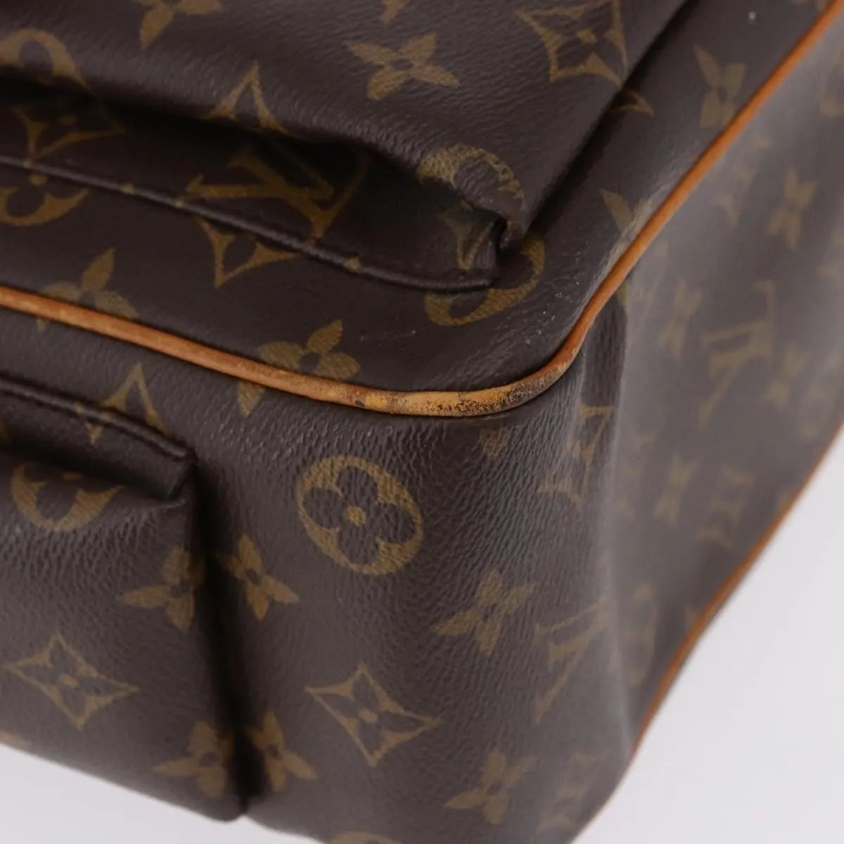 Louis Vuitton Multipli Cite Monogram Canvas Brown Canvas Shoulder Bag Bag (Pre-Owned)