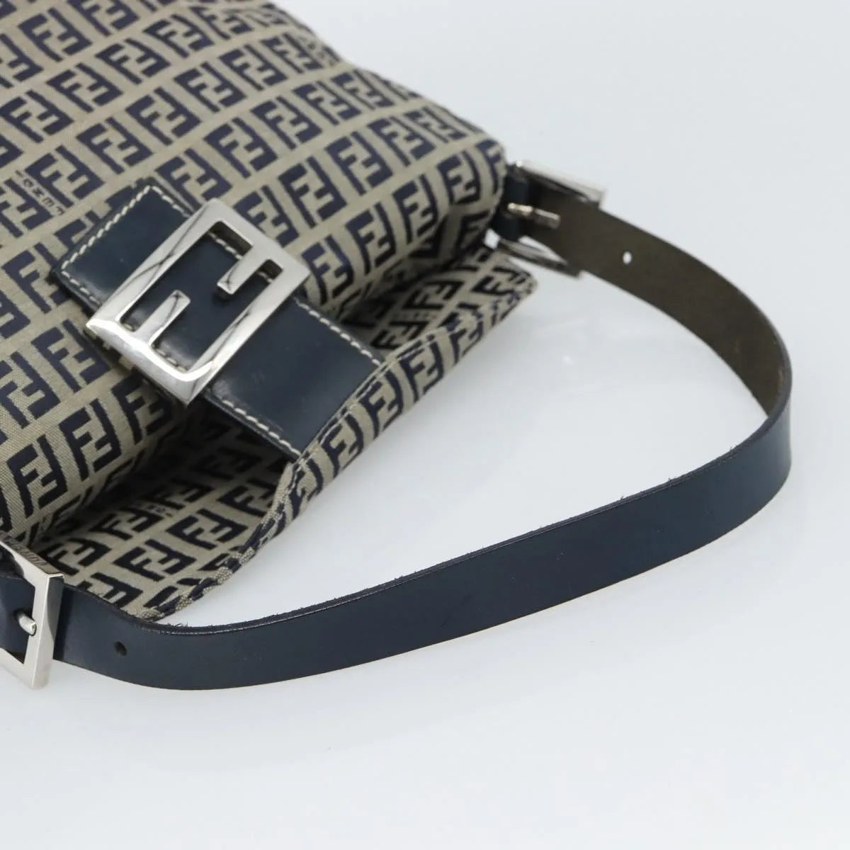 Fendi Zucchino Canvas Mamma Baguette Canvas Navy Canvas Shoulder Bag Bag (Pre-Owned)