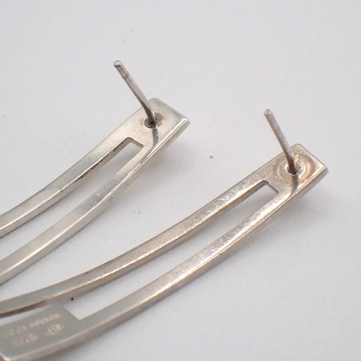 Gucci G Logo Long Studs Silver 925 Silver Silver Earrings Jewelry (Pre-Owned)