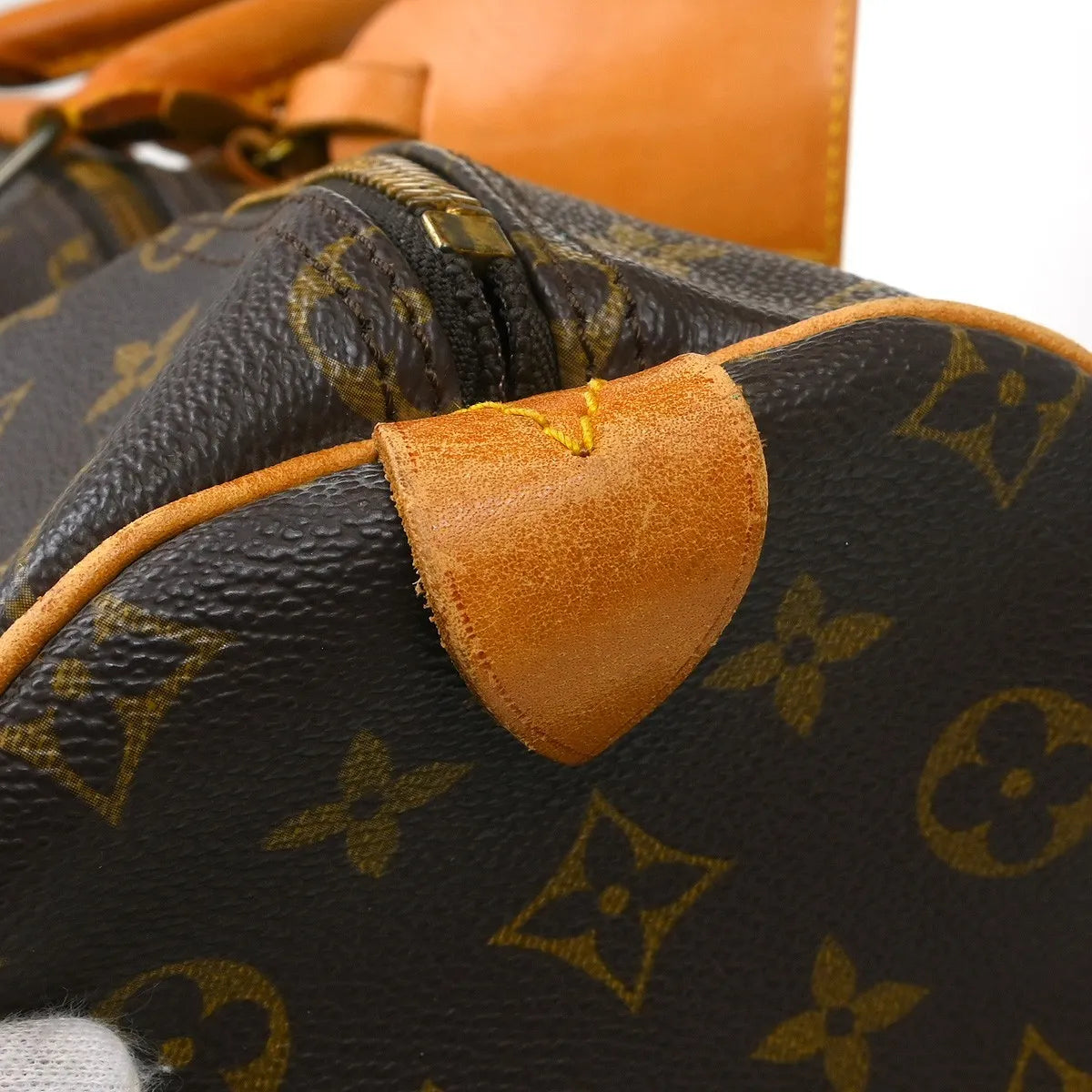 Louis Vuitton Keepall Monogram Canvas Brown Canvas Travel Bag Bag (Pre-Owned)