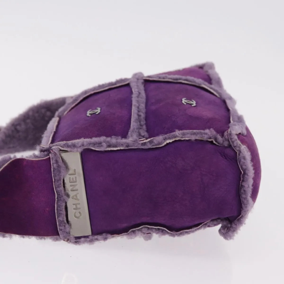 Chanel Cc Logo Shearling And Suede Purple Suede Shoulder Bag Bag (Pre-Owned)