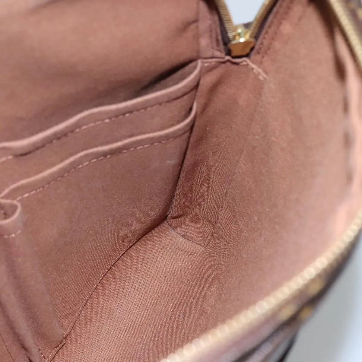 Louis Vuitton Trotteur Beaubourg Monogram Canvas Brown Canvas Shoulder Bag Bag (Pre-Owned)
