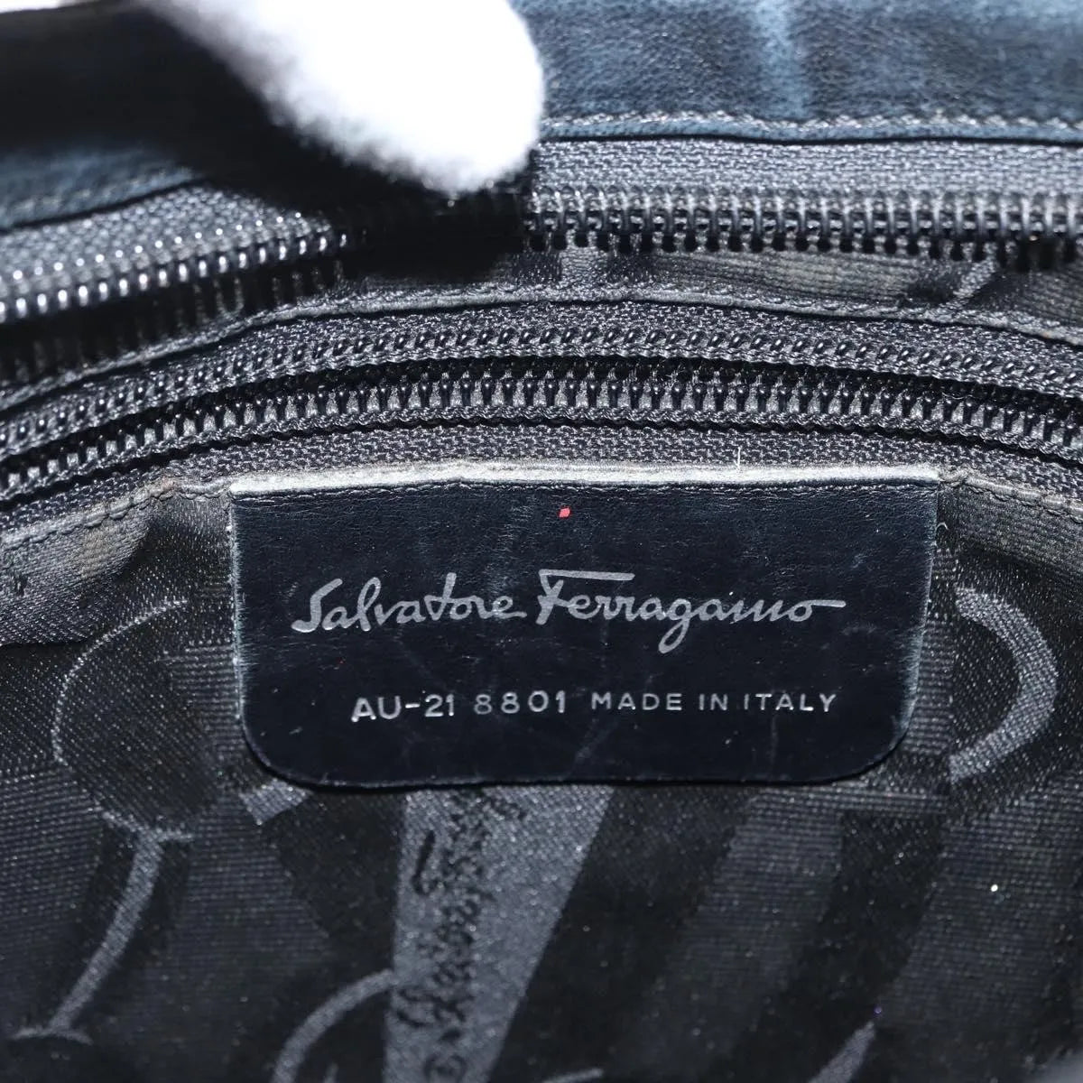 Salvatore Ferragamo Vala Nylon Black Nylon Shoulder Bag Bag (Pre-Owned)