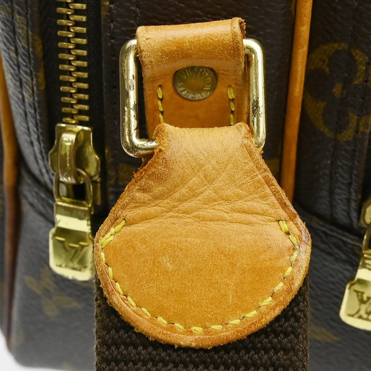 Louis Vuitton Reporter Monogram Canvas Brown Canvas Shoulder Bag Bag (Pre-Owned)