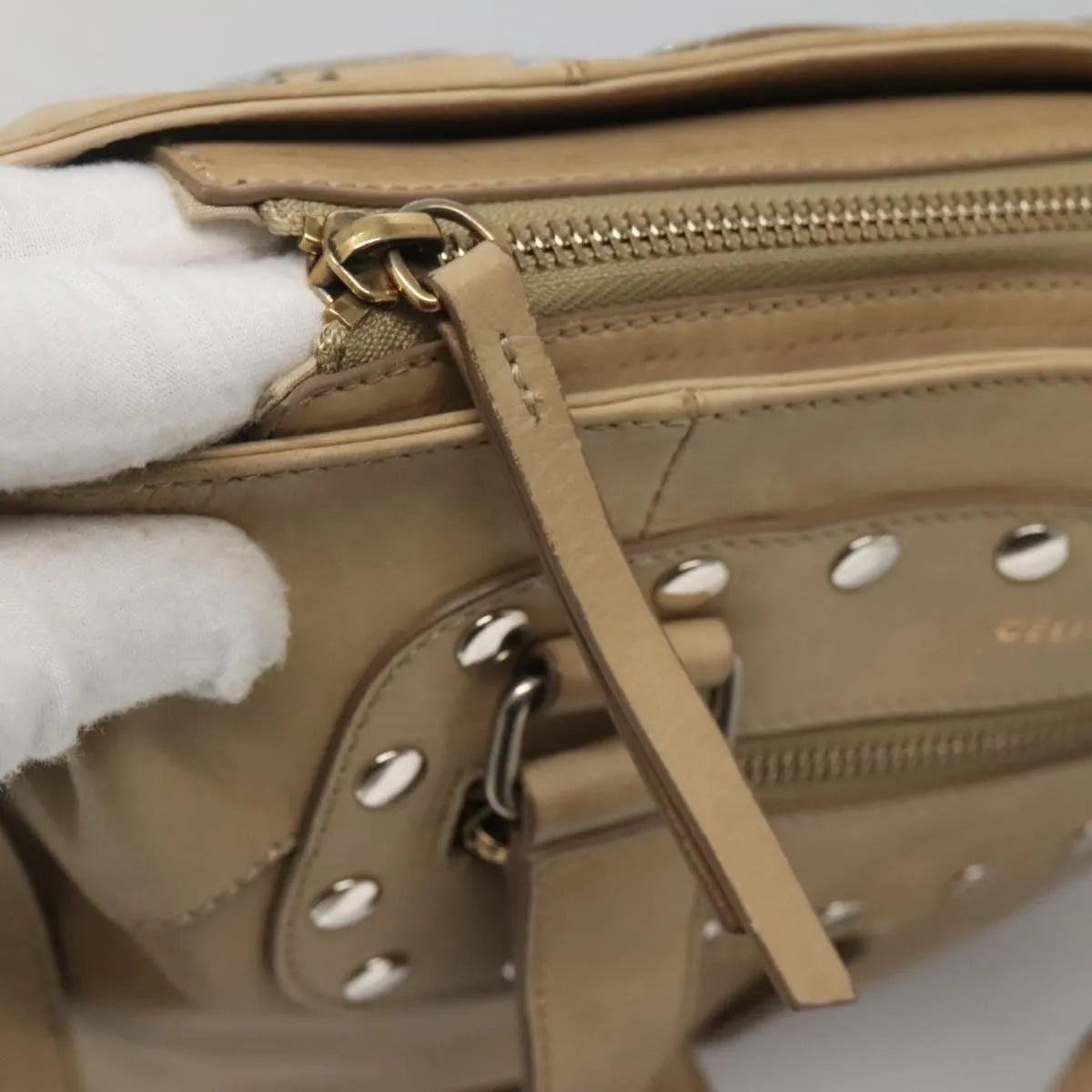 Celine Vintage Leather Beige Leather Handbag (Pre-Owned)