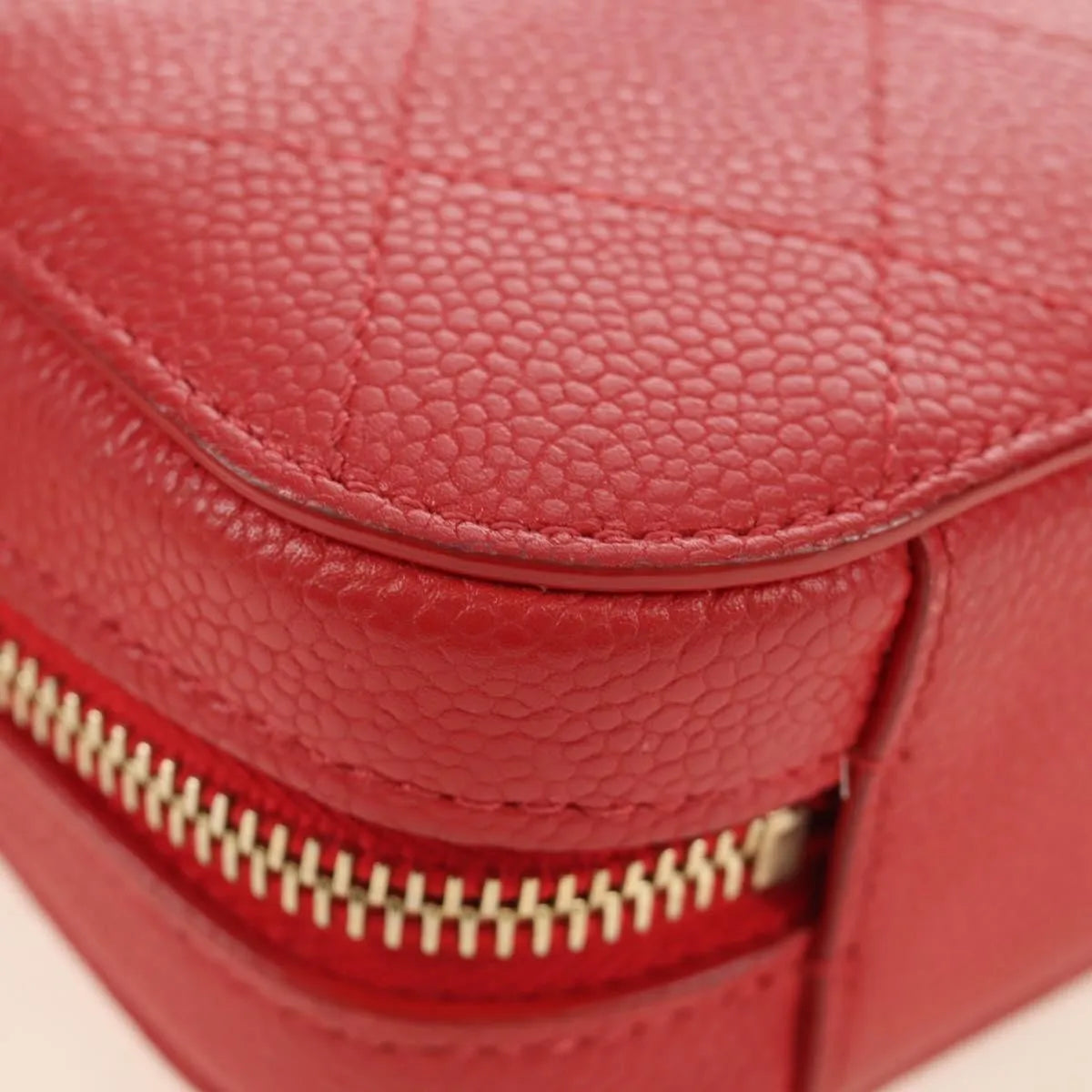 Chanel Chic Affinity Belt Stitched Caviar Red Leather Shoulder Bag Bag (Pre-Owned)