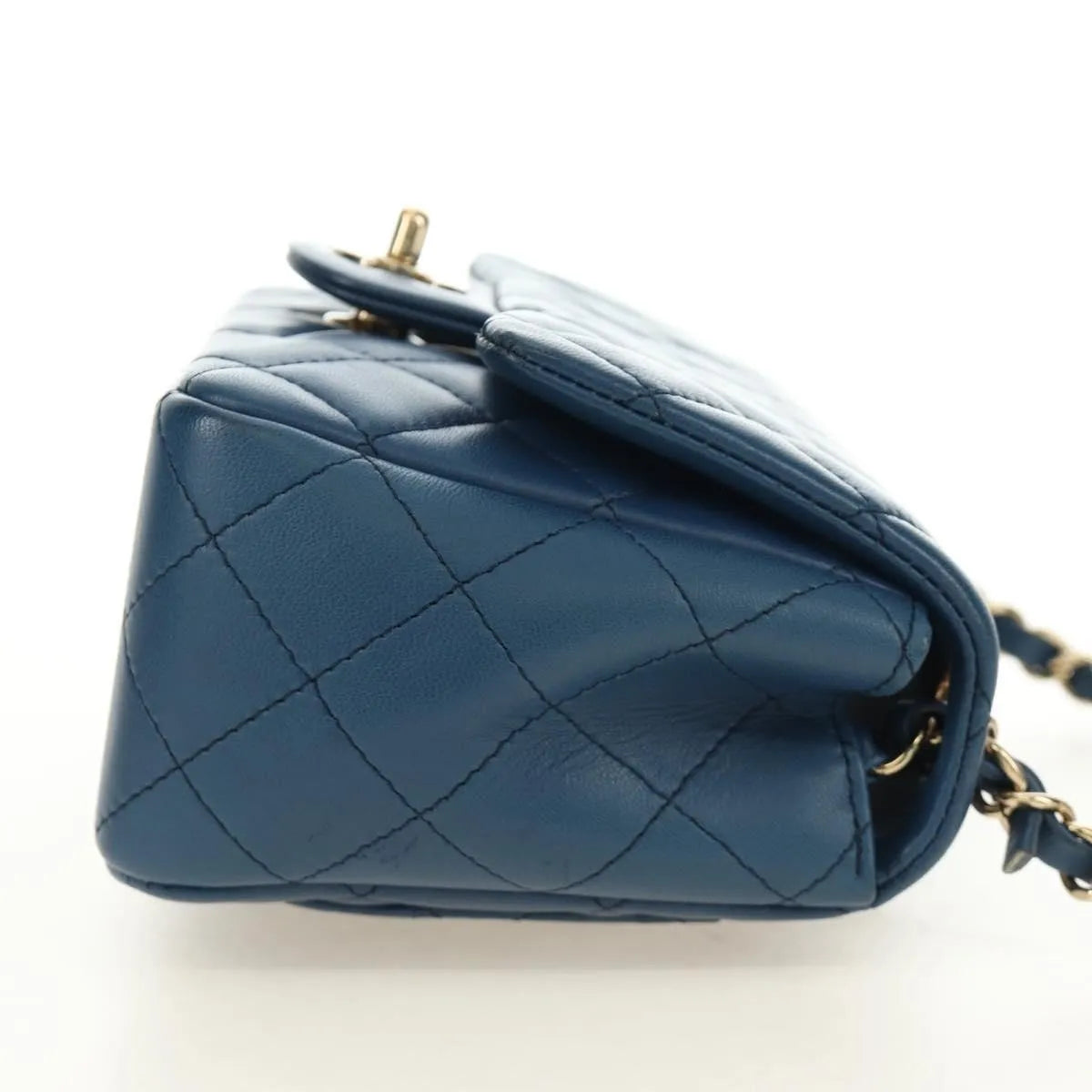 Chanel Square Classic Single Flap Quilted Lambskin Blue Leather Handbag (Pre-Owned)