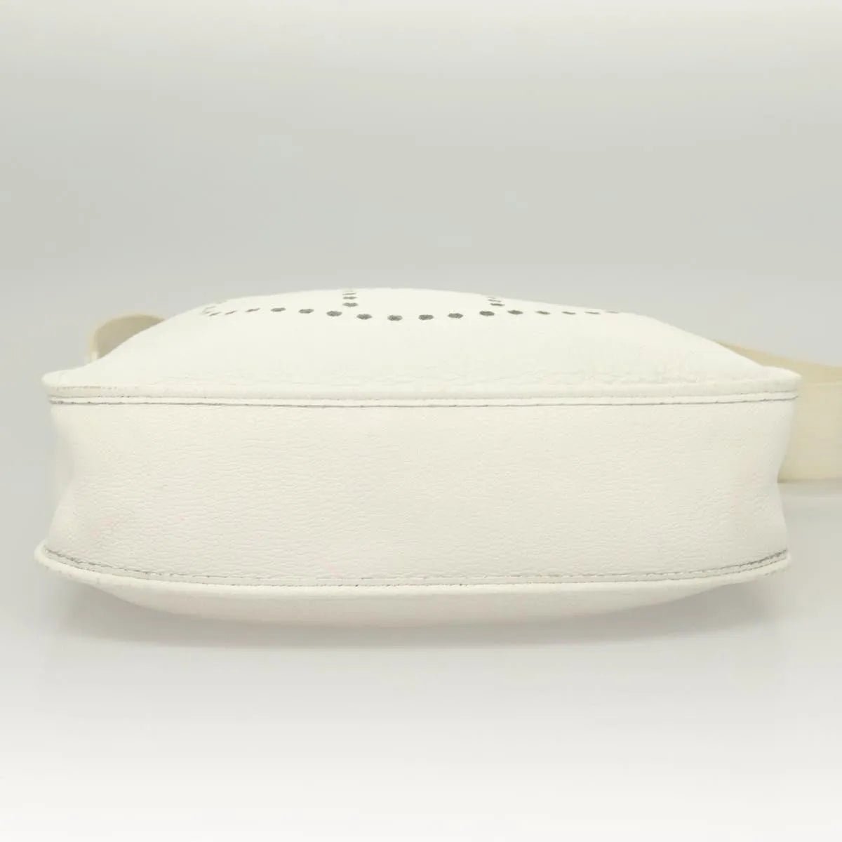 Hermes Evelyne Bag Gen I Togo White Leather Handbag (Pre-Owned)