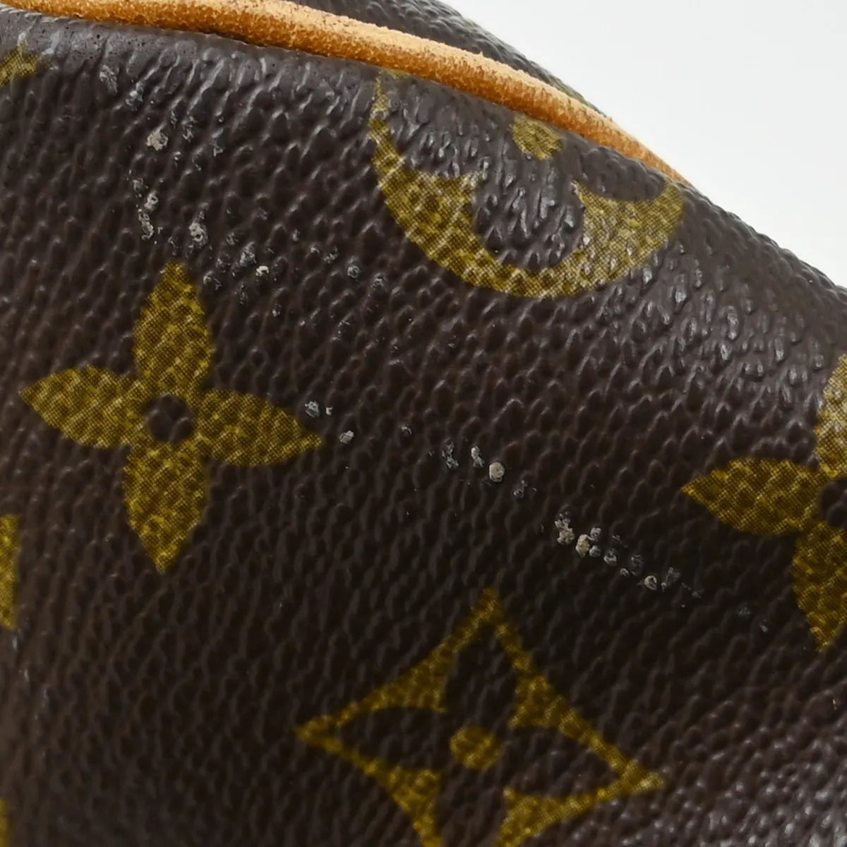 Louis Vuitton Keepall Monogram Canvas Brown Canvas Travel Bag Bag (Pre-Owned)