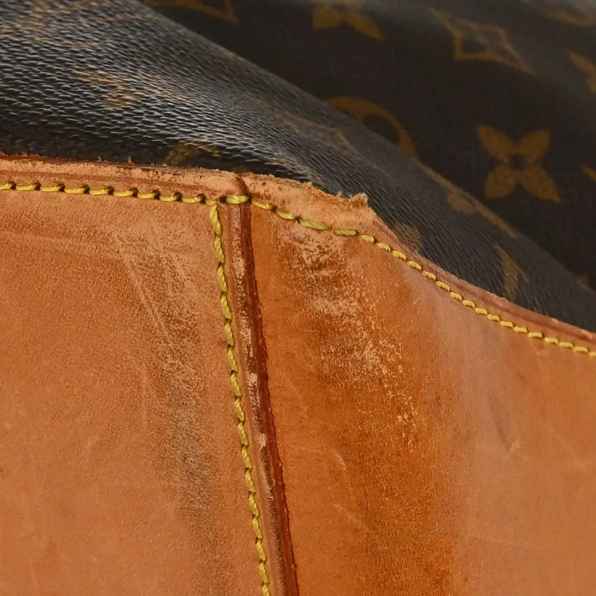 Louis Vuitton Cabas Mezzo Monogram Canvas Brown Canvas Shoulder Bag Bag (Pre-Owned)