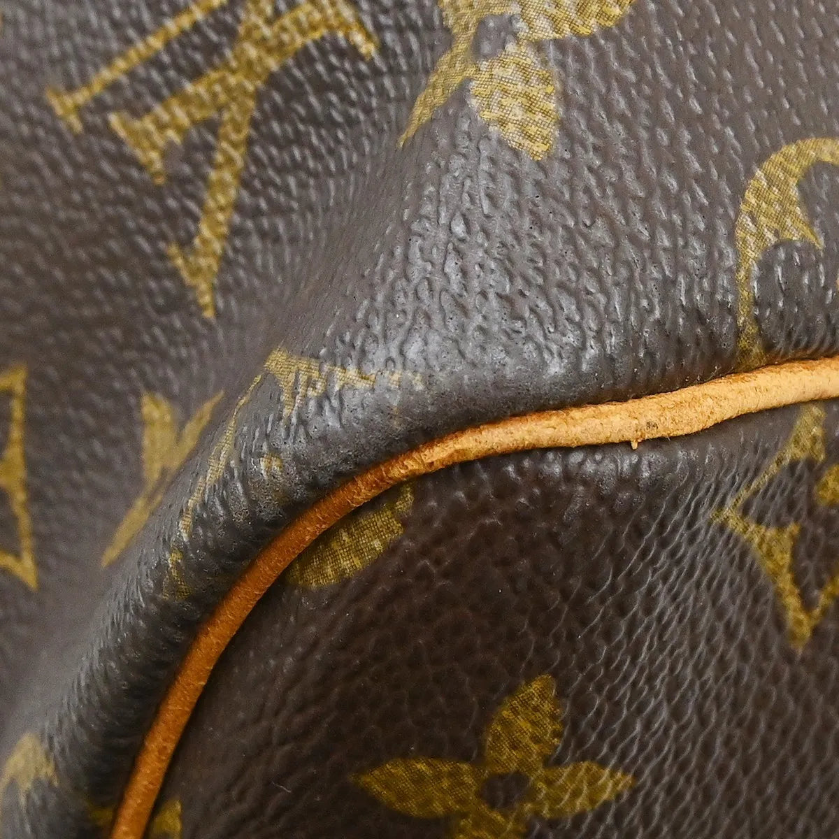 Louis Vuitton Keepall Bag Monogram Canvas Brown Canvas Travel Bag Bag (Pre-Owned)