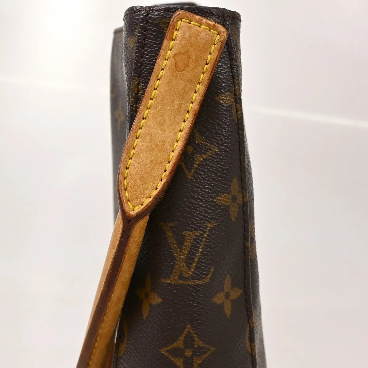 Louis Vuitton Monogram Looping Monogram Canvas Brown Canvas Shoulder Bag Bag (Pre-Owned)