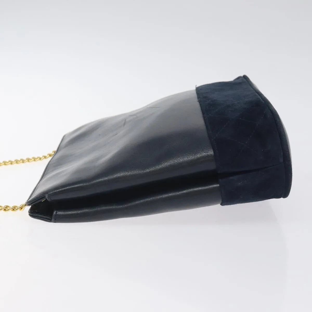 Salvatore Ferragamo Vintage Chain Leather Navy Leather Handbag (Pre-Owned)