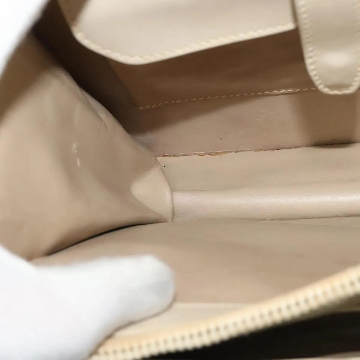 Gucci Vintage Flap Leather Beige Leather Shoulder Bag Bag (Pre-Owned)