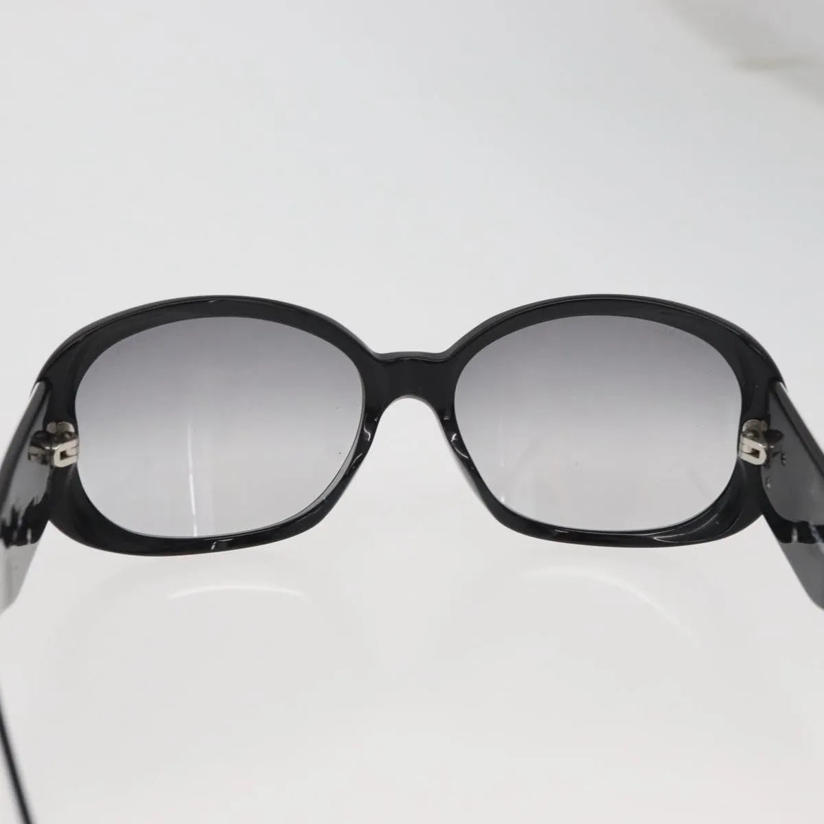 Chanel Camélia Plastic White Plastic Sunglasse Accessory (Pre-Owned)