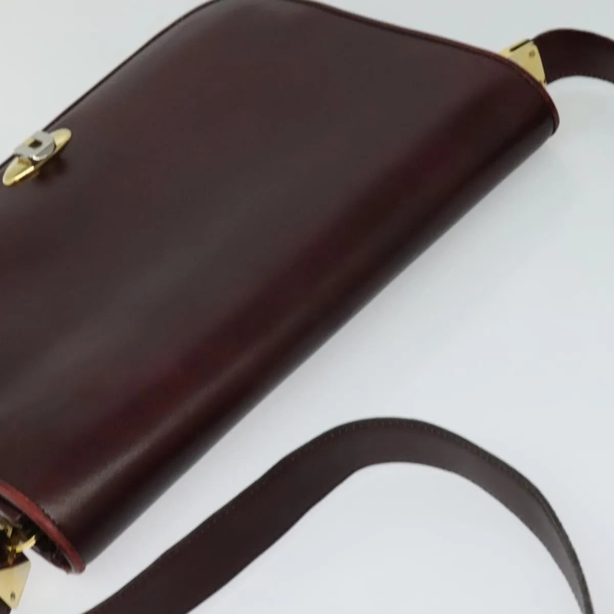 Bally Vintage Leather Burgundy Leather Shoulder Bag Bag (Pre-Owned)