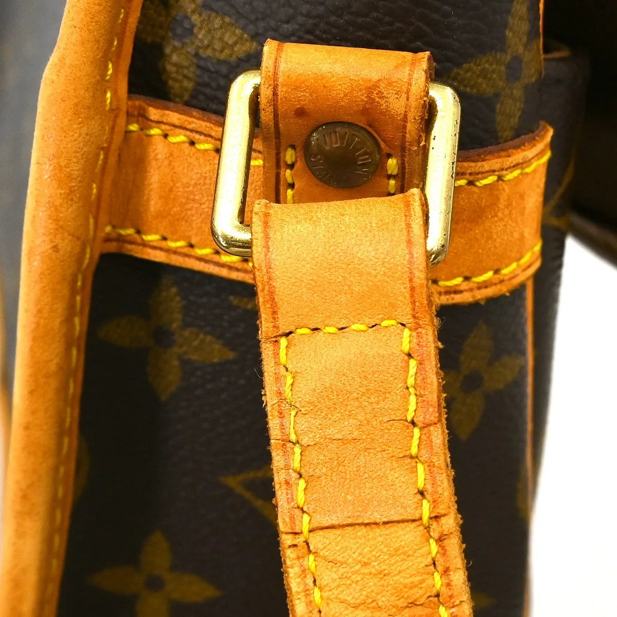 Louis Vuitton Sologne Monogram Canvas Brown Canvas Shoulder Bag Bag (Pre-Owned)