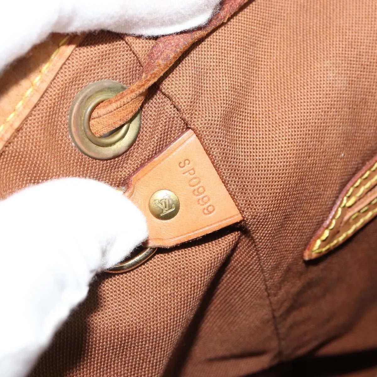 Louis Vuitton Vintage Montsouris Monogram Canvas Brown Canvas Backpack Bag (Pre-Owned)