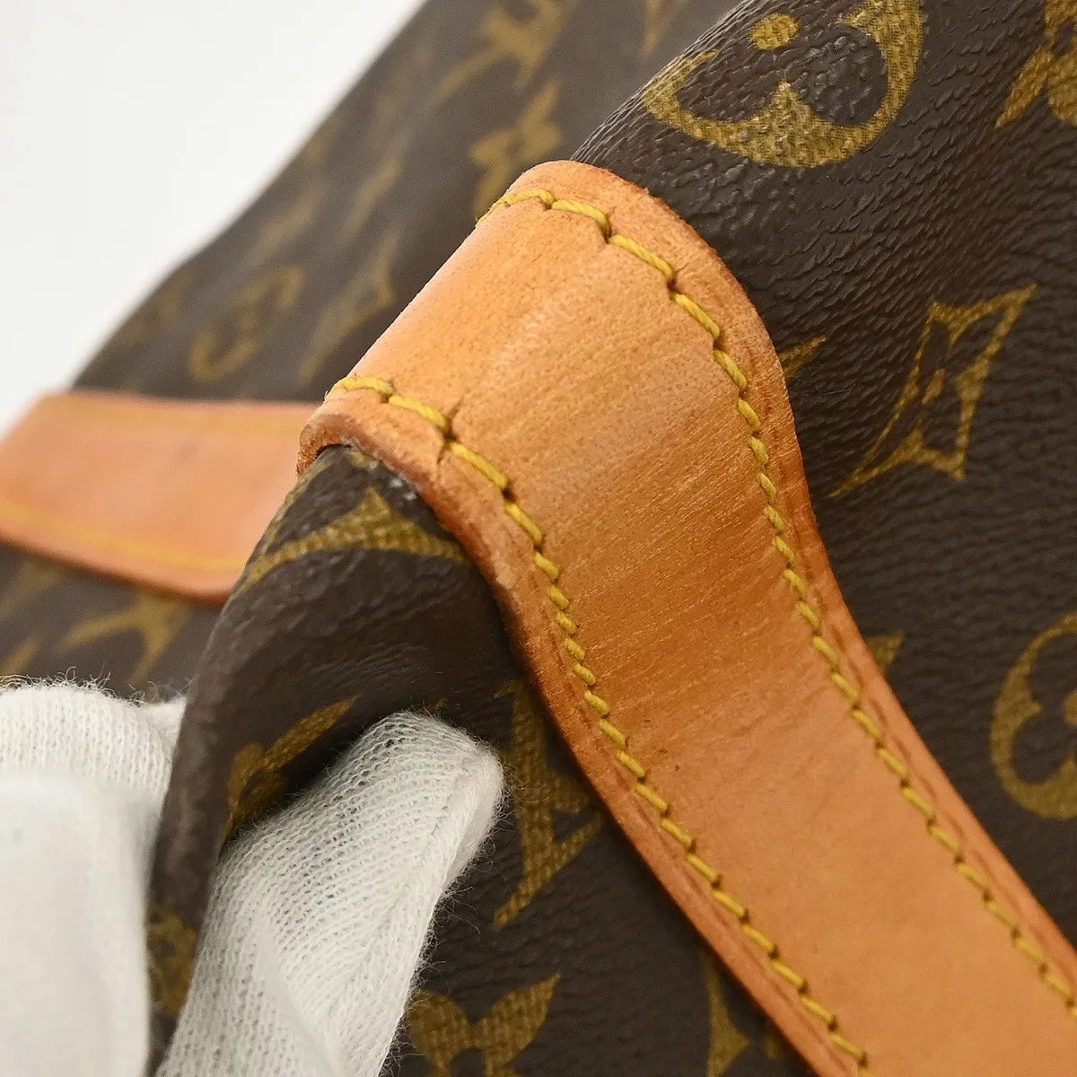 Louis Vuitton Keepall Bandouliere Monogram Canvas Brown Canvas Travel Bag Bag (Pre-Owned)