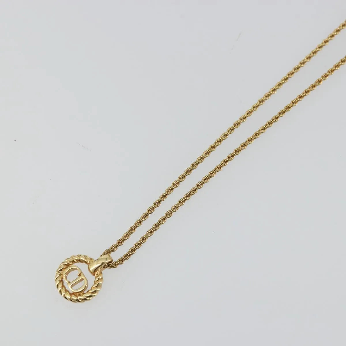 Christian Dior Cd Round Pendant Metal Gold Metal Necklace Jewelry (Pre-Owned)