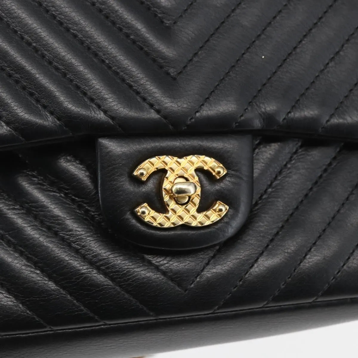 Chanel Double Chevron Flap Quilted Leather Black Leather Shoulder Bag Bag (Pre-Owned)
