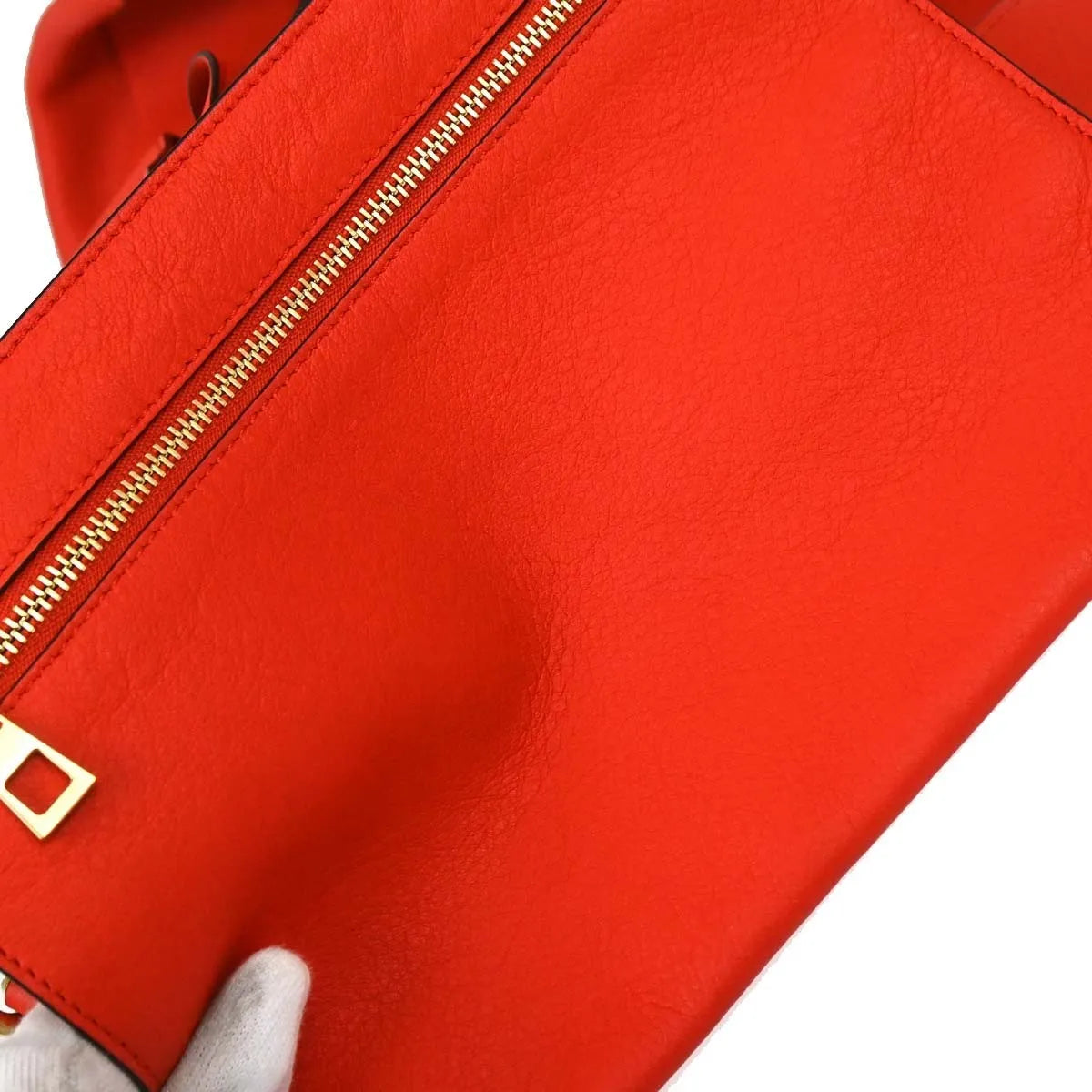 Loewe Hammock Leather Red Leather Handbag (Pre-Owned)
