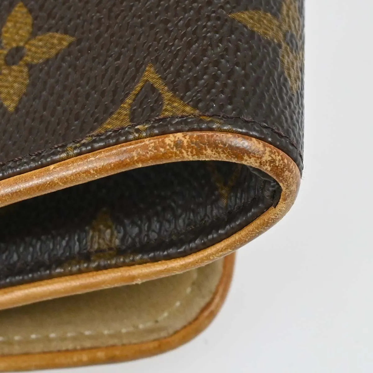 Louis Vuitton Twin Gm Monogram Brown Canvas Handbag (Pre-Owned)